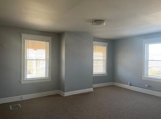 3900 Tracy Ave #B, Kansas City, MO 64110
