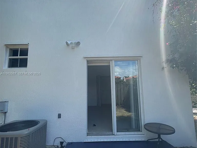 3421 SW 25th St #1 — Photo 39