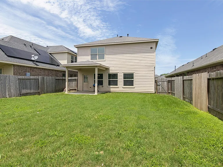 5218 Misty Ln — Photo 26