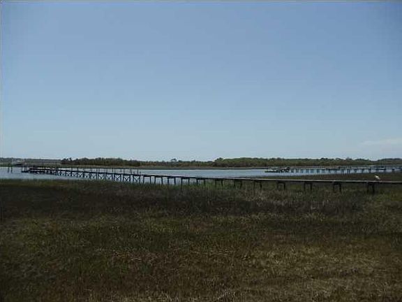 5th image of 2988 Maritime Forest Dr