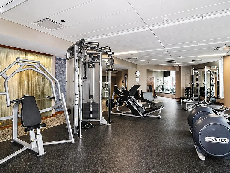 420 E Waterside Dr #412 — Photo 8