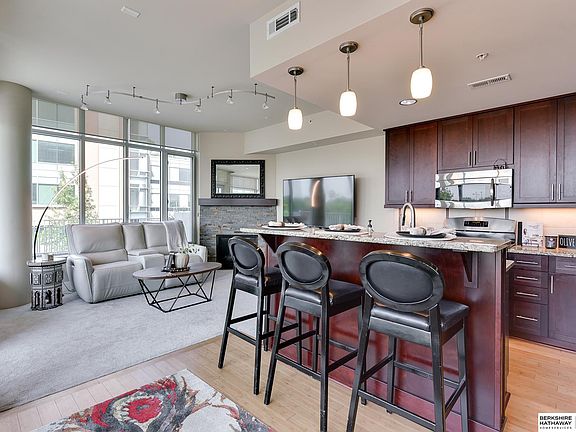 5th image of 444 Riverfront Plz APT 301