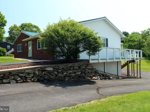 322 Spring Lea Dr, State College, PA 16801