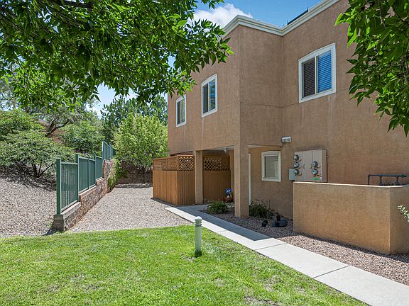 2nd image of 4701 Morris St NE APT 103