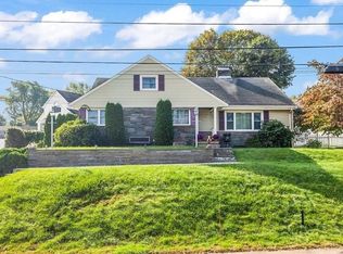 3 Greenview Rd, Stoneham, MA 02180