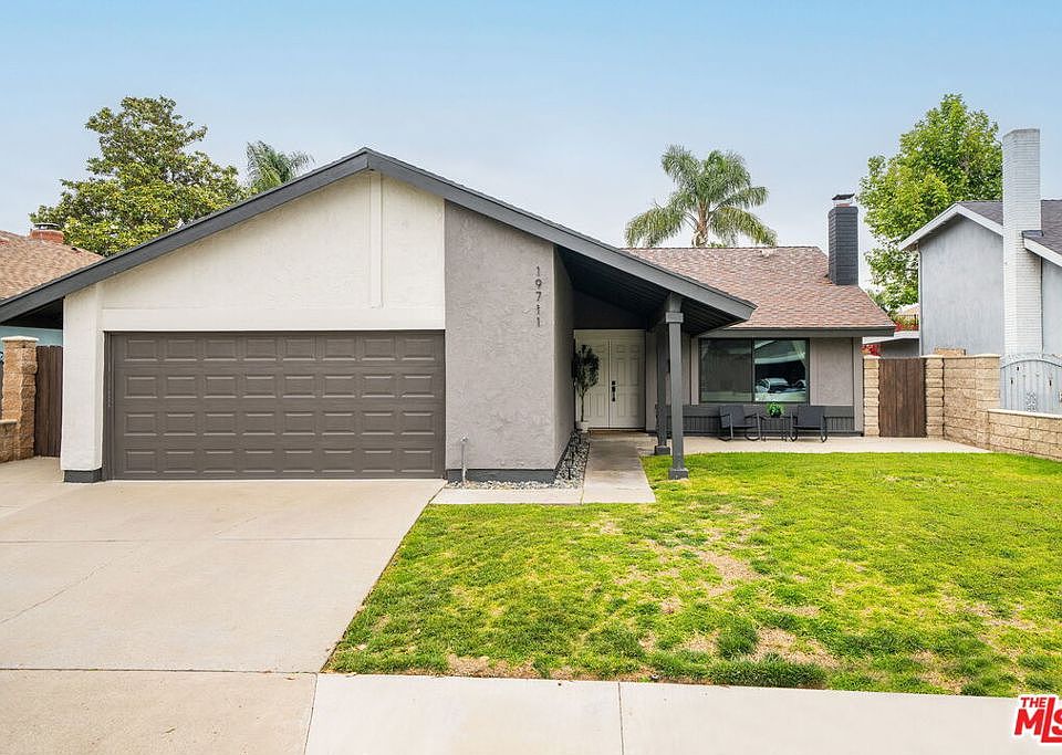 1st image of 19711 Parkview Terrace #TE