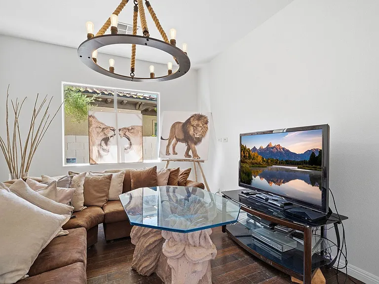 1409 Chambolle Ct — Photo 25