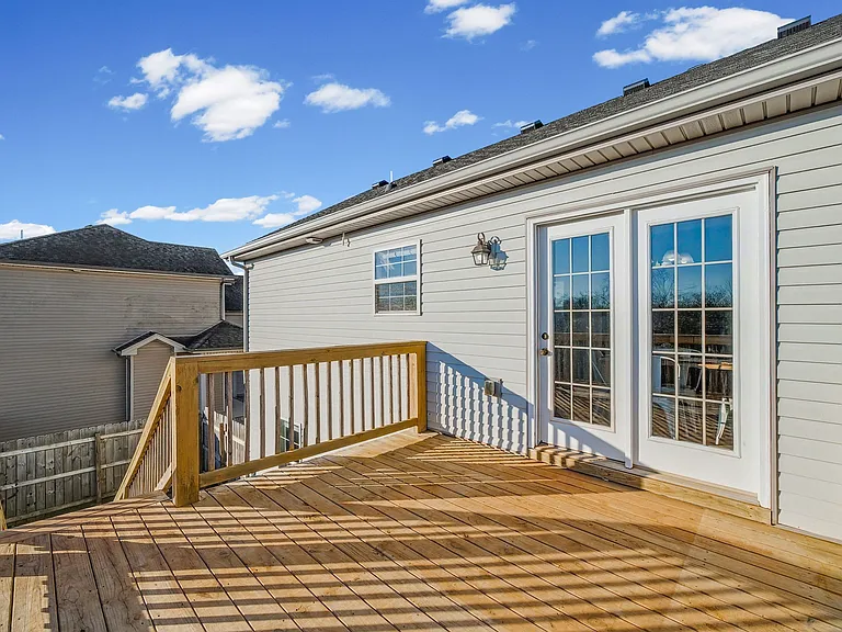 1304 Freedom Dr — Photo 26