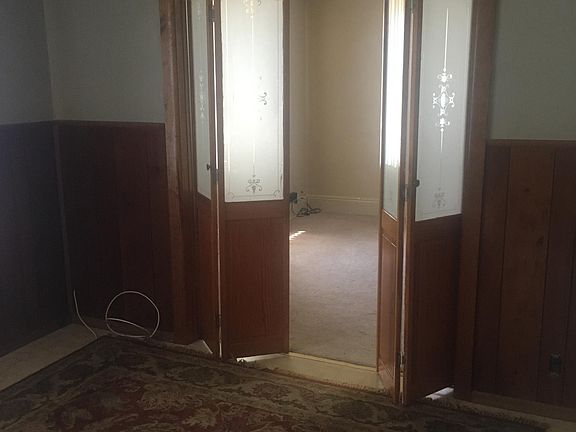 2nd image of 8705 259th St #2