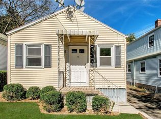 15 Chestnut St, Stamford, CT 06902