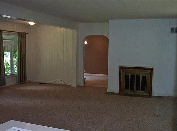5th image of 912 S Council St