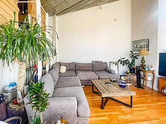 Rented by MySpaceNYC