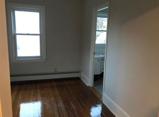 32 Purchase St #B, Danvers, MA 01923