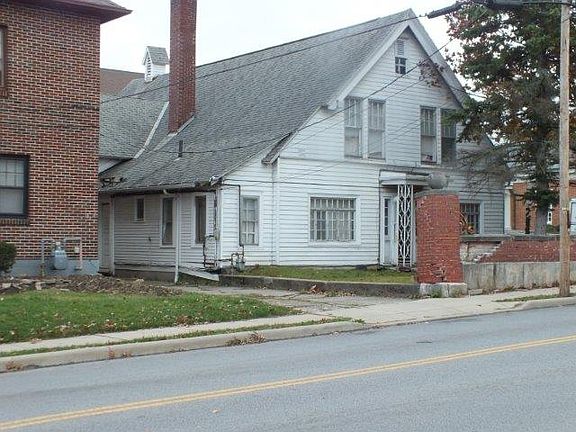 3rd image of 124 N Jameson Ave