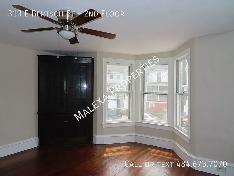313 E Bertsch St #2 — Photo 6