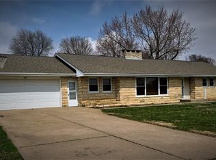 460 Washington St, Carson, IA 51525