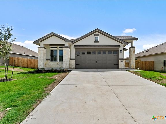 2nd image of 6202 Aquilla Dr