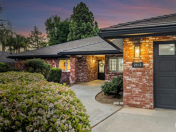 4th image of 2113 Old Farm Rd