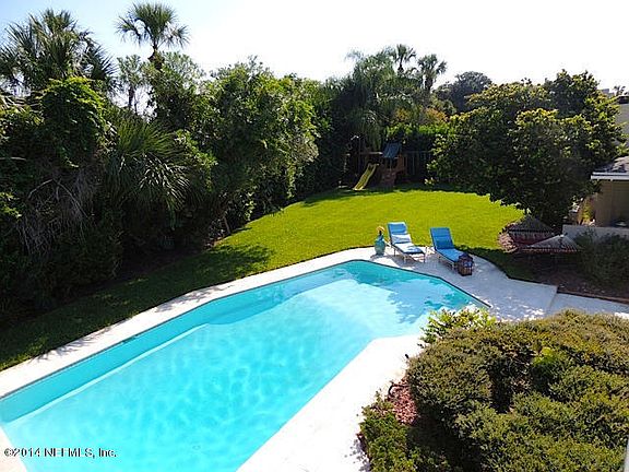 2nd image of 10 San Juan Cir