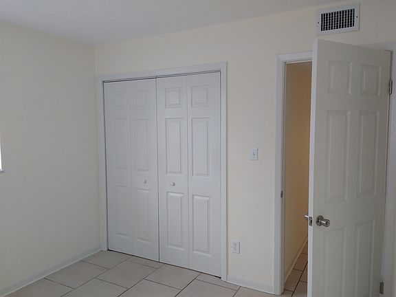 2nd image of 106 S Fredrica Ave