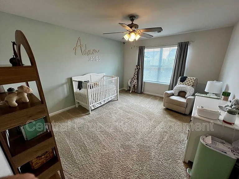 27 Oak Edge Ln — Photo 17