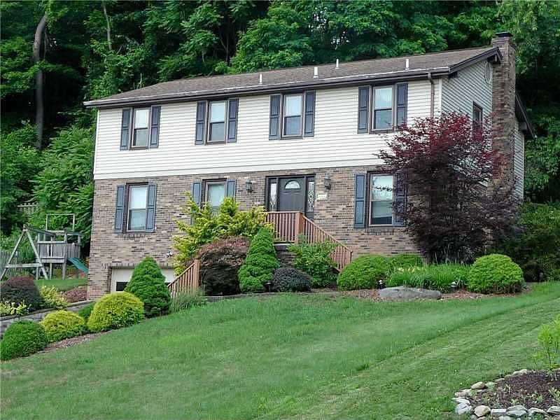 1st image of 2468 Corteland Dr