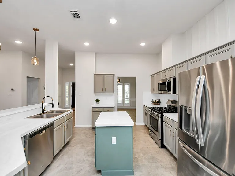 5012 N Nelson Ave — Photo 10