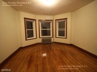 23 Gibbs St, Brookline, MA 02446