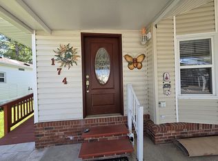 140 Jaymar Park Dr #174, Hendersonville, NC 28792
