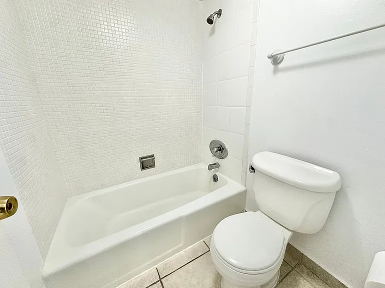 100 Lincoln Rd #1031 — Photo 5