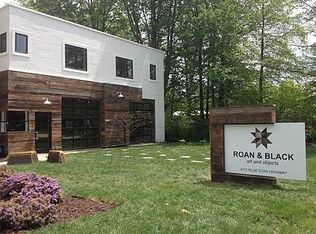 3315 Blue Star Hwy, Saugatuck, MI 49453