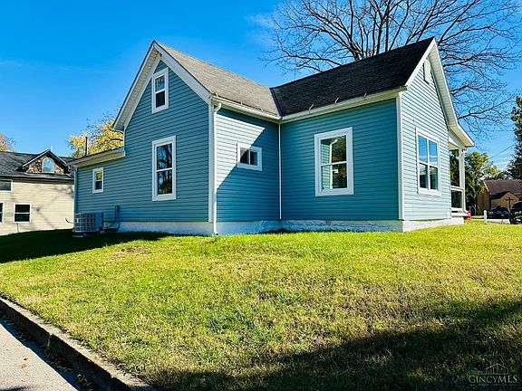 2nd image of 261 A St