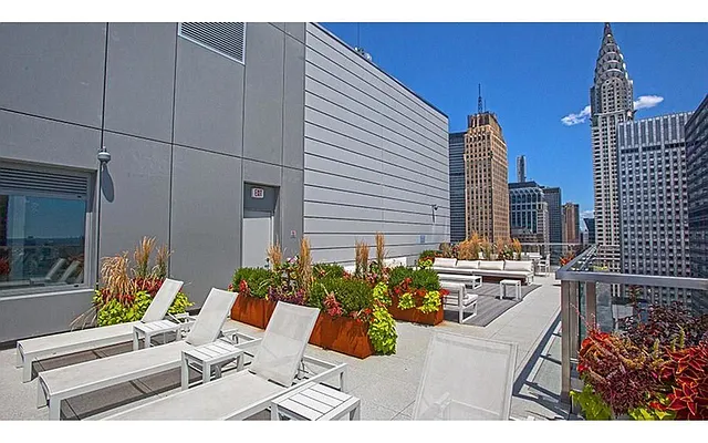 Rented by Douglas Elliman | media 29