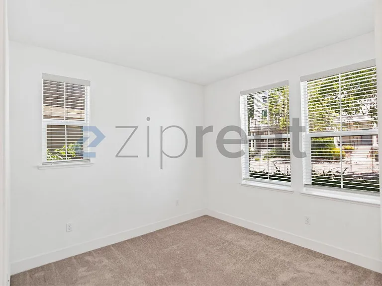 2109 Donnells Ln — Photo 5