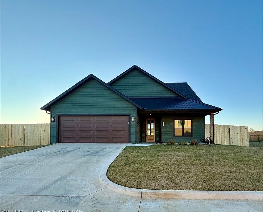 1st image of 523 Joann Way