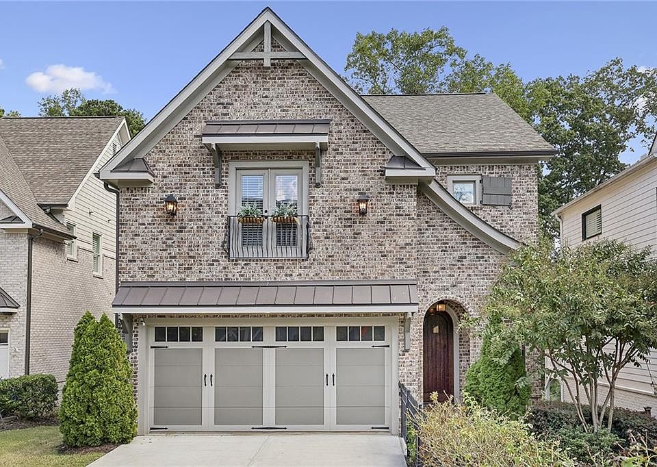 1st image of 2473 Oostanaula Dr NE