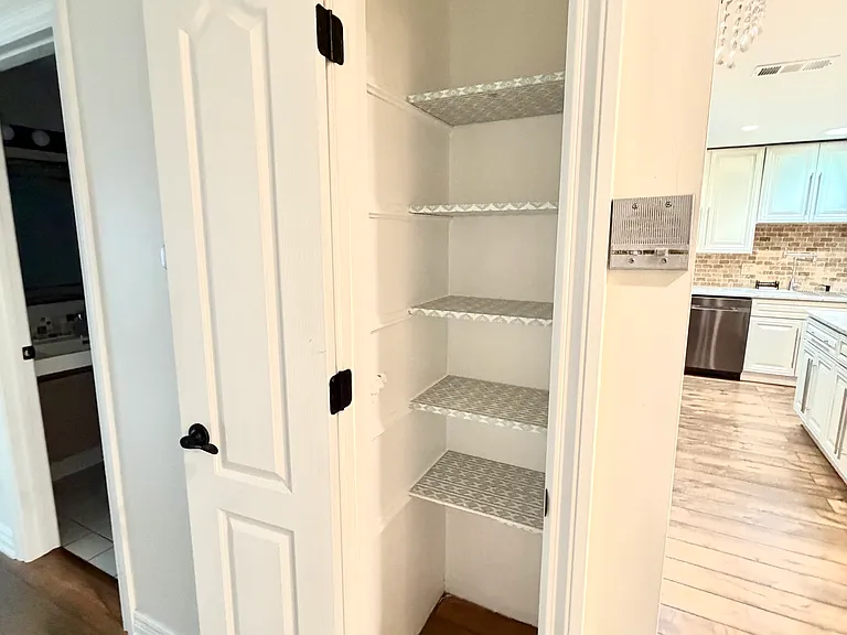 11280 Moraine Dr #D — Photo 5