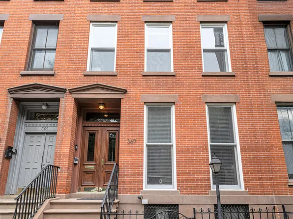367 Carlton Avenue image 25 of 26