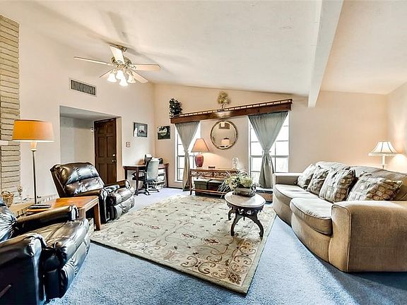 4th image of 1501 Whittenburg Dr