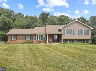 3110 Adams Dr, Hampstead, MD 21074