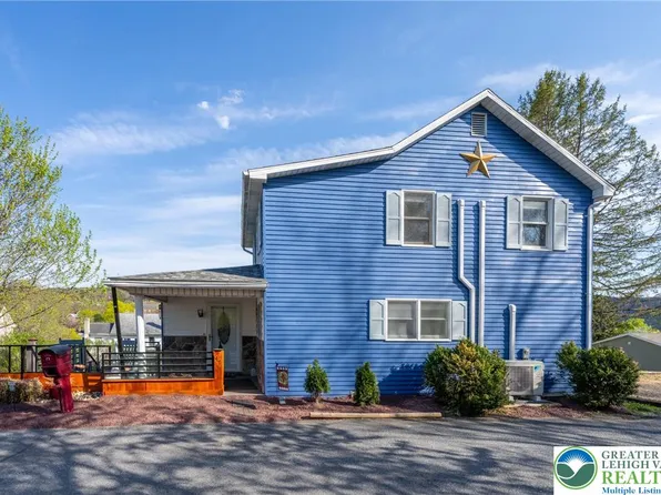 47 E 4th St, Lehighton, PA 18235