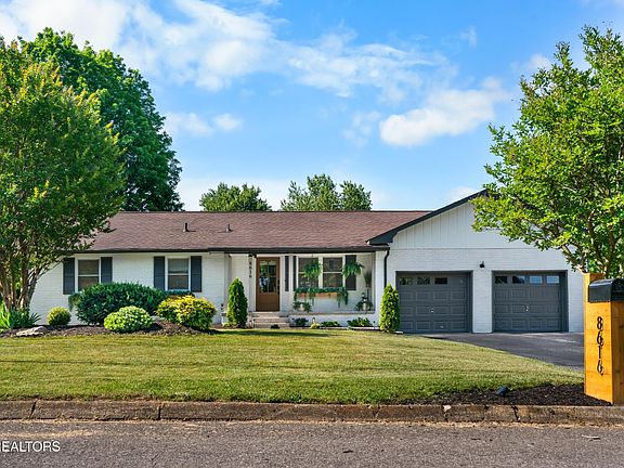 2nd image of 8616 Tervada Dr