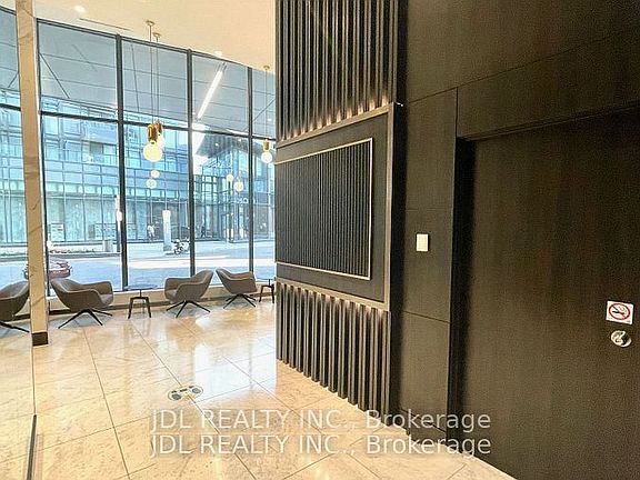 2nd image of 90 Queens Wharf Rd #310