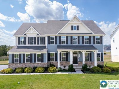 3040 Merion Dr, Center Valley, PA, 18034