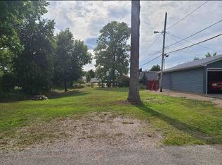 3735 Parkhill Ave, Fort Wayne, IN 46805