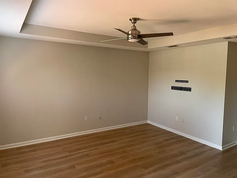 2315 Timber Oaks Ln — Photo 11