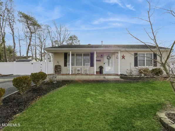 1037 Mermaid Avenue, Beachwood, NJ 08722