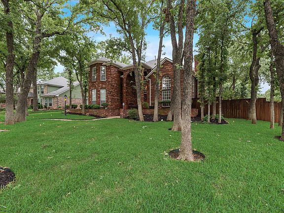 5th image of 2805 Pine View Dr