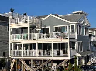 120 E Sailboat Ln, Brant Beach, NJ 08008
