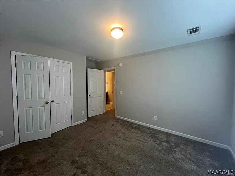 9515 Helmsley Cir — Photo 34